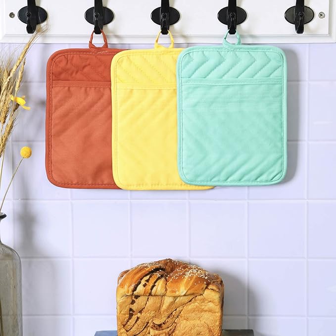 Anyi Pot Holders and Oven Mitts 7" X 9" Heat Resistant Cotton Pocket Pot Holder Set Feature of Non Slip Kitchen Hot Pad Oven Mitts, 3-Pack (Orange)