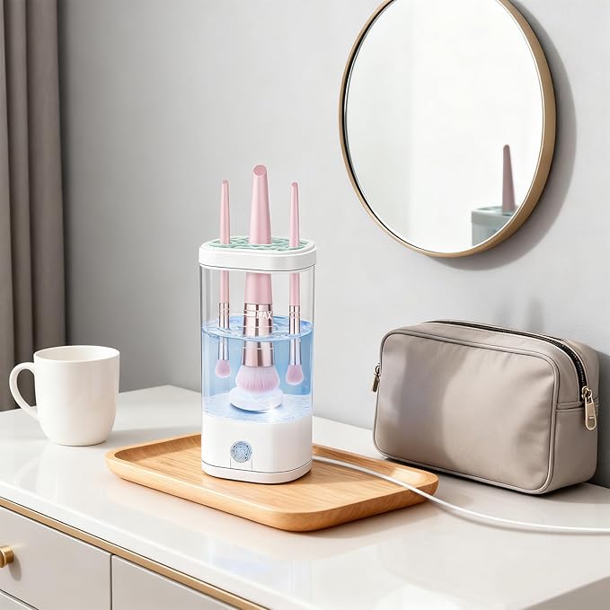 Electric Makeup Brush Cleaner Machine With Makeup Brush Holder Portable, Automatic Cleaner for Makeup Brushes and Sponges (Transparent)