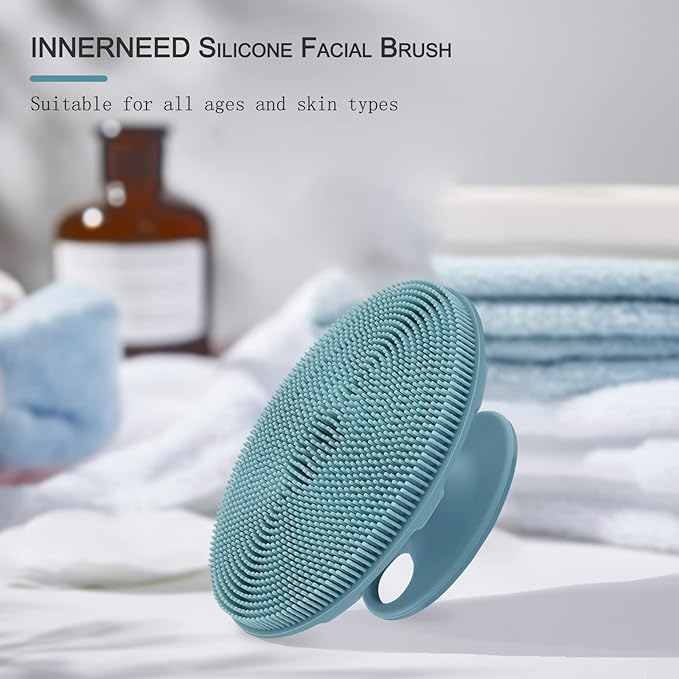 INNERNEED Silicone Face Scrubber, Exfoliating Brush Manual Handheld Facial Cleansing Brush Blackhead Remover, Food-Grade Soft Bristles (Dark Green+Pink)