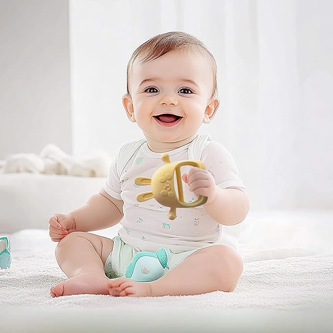 Children Teething Toy, Soft Flexible Texture, 12x12x4.5cm, Gum Massager, Care Accessories, Adorable Bunny Design, Ideal for 6-12 Months Boy Girl