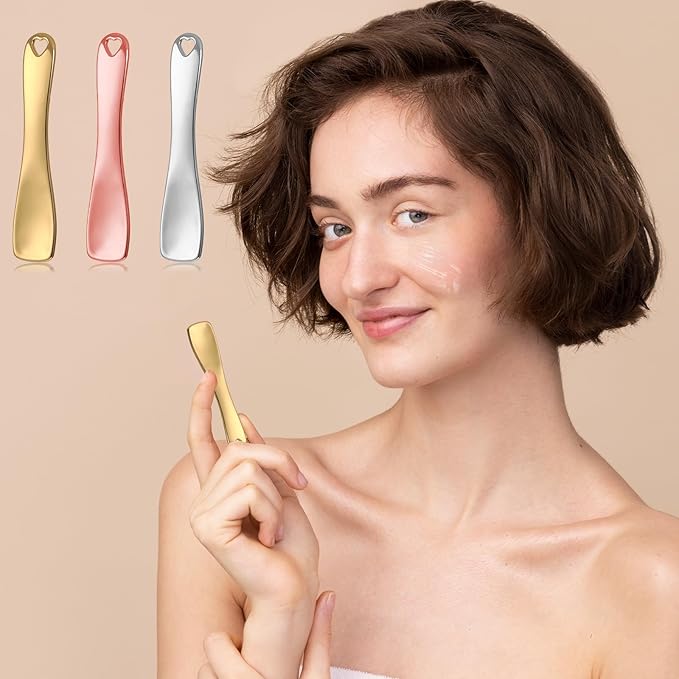 3 PCS Mini Metal Makeup Spatula, Reusable Skin Care Cosmetic Spatula Facial Applicator Tool Beauty Spatula Cosmetic Spatula for Face Mask Cream Lotions Moisturizers(Silver Gold Rose Gold)