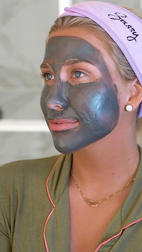 Sassy by Savannah Chrisley Pamper Yourself Kit - Cleansing Balm and Clay Mask with Headband - Perfectly Absorbs Excess Oils for Smoother Skin - Helps Reveal Clearer Complexion - 3 pc Spa Kit