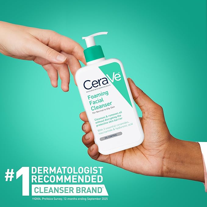 CeraVe Foaming Facial Cleanser, Daily Face Wash for Oily Skin, Hyaluronic Acid + Ceramides + Niacinamide, Fragrance Free & Paraben Free, Non-Drying Oil Control Face Wash, 8 Fluid Ounces