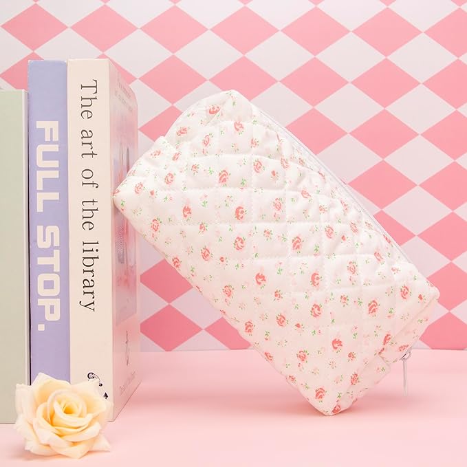 PAZIMIIK Vintage Quilted Makeup Bag Cosmetic Pouch for Brushes Pencils and Travel Make Up Accessories for Women and Girls Gauze Rose
