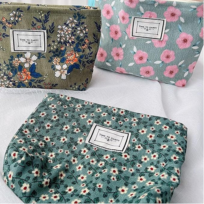 SxoSyo Cosmetic Bags for Women Makeup Bag Large Capacity Purse Travel Toiletry Zipper Storage Pouch Make up Brushes Organizer for Gifts (mini flowers, Green)