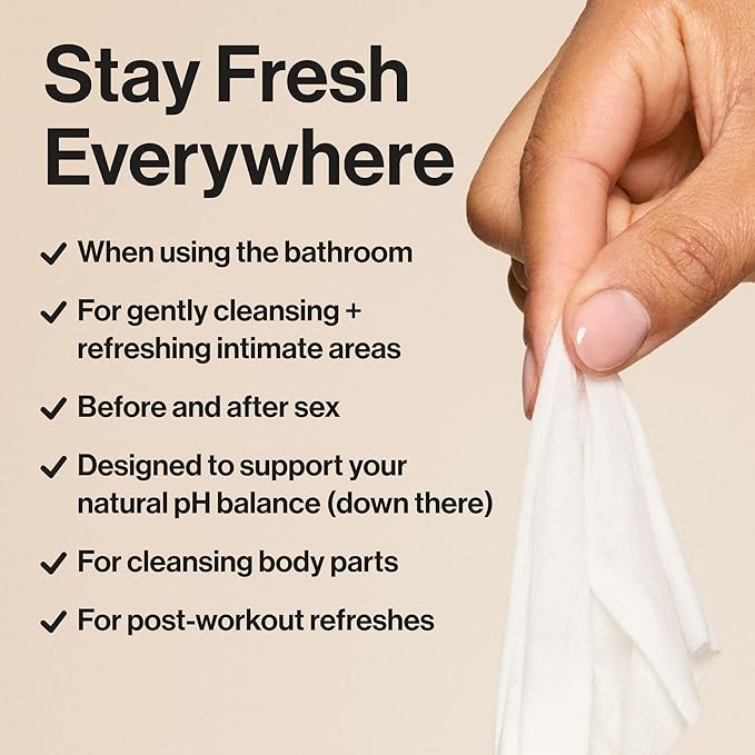 The Honest Company Hypoallergenic Flushable Wipes for Sensitive Skin, Tropical Leaves, 126 Count