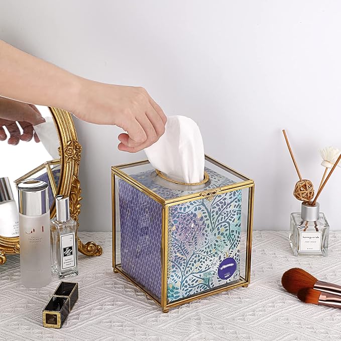 Sumnacon Square Clear Glass Tissue Box Cover -Dainty Cube Tissue Box Holder, Gorgeous Gold Facial Tissue Holder for Dresser Bathroom Bedroom Home Office Bar Restaurant Decor