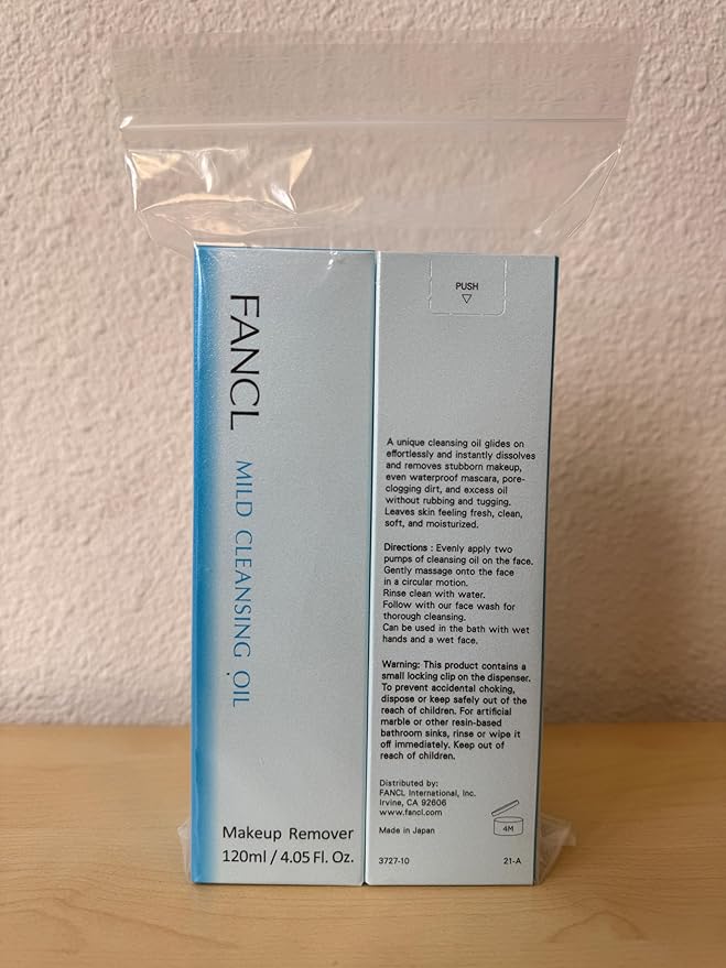 FANCL Mild Cleansing Oil, Japanese Facial Cleansing Oil, Makeup Remover, Oil Cleanser, 100% Preservative Free, Clean Skincare for Sensitive Skin (2, Blue)