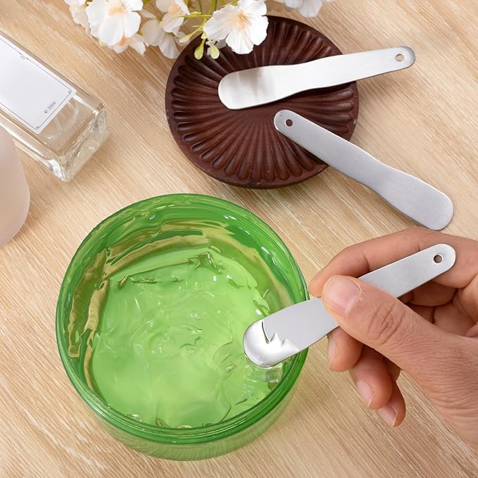 3pcs Mini Stainless Steel Makeup Spatula, 3.35x0.69in Reusable Cosmetic Cream Spatulas Spoon, Silver Facial Skincare Scoop Applicator Massage Beauty Tools for Mixing and Sampling Face Eye Cream