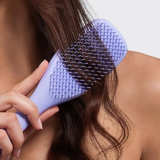 Tangle Teezer Ultimate Detangler Brush for Wet & Dry Hair, Eliminates Knots & Reduces Breakage for Straight to Wavy Hair Types, Sweet Lavender