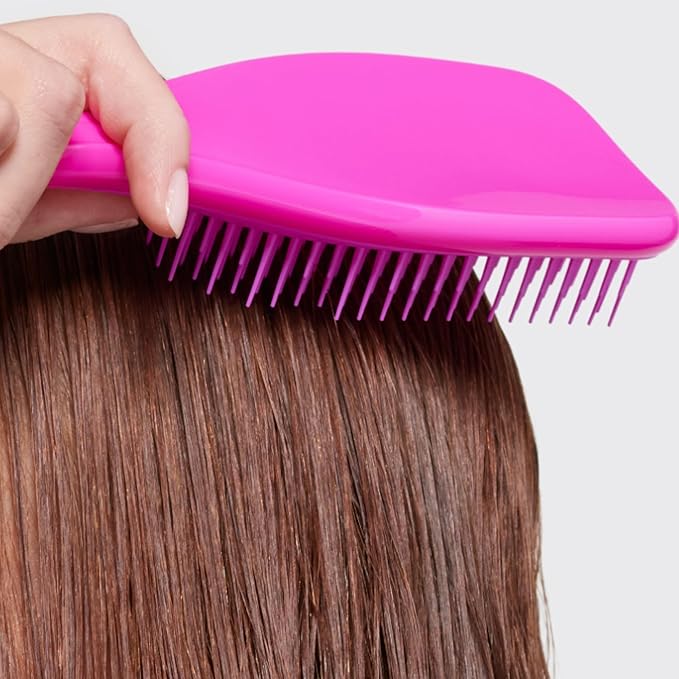 Tangle Teezer Ultimate Detangler Brush for Wet & Dry Hair, Eliminates Knots & Reduces Breakage for Straight to Wavy Hair Types, Runway Pink