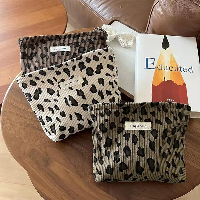 Wudygirl Leopard Makeup Bag Travel Cosmetic Bag for Women Small Makeup Pouch Zipper Cosmetic Pouch Handbag Aesthetic (Coffee Leopard)