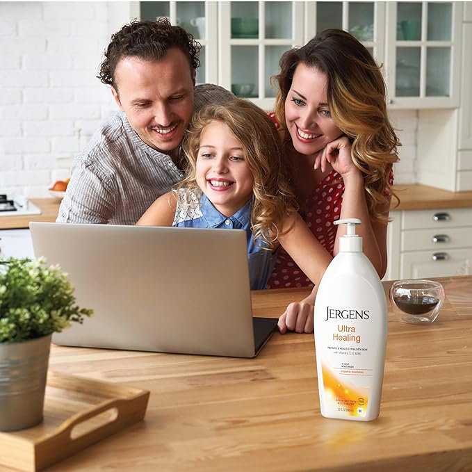 Jergens Ultra Healing Dry Skin Moisturizer, Body and Hand Lotion for Dry Skin, for Quick Absorption into Extra Dry Skin, with HYDRALUCENCE blend, Vitamins C, E, and B5, 32 Ounce (Pack of 2)