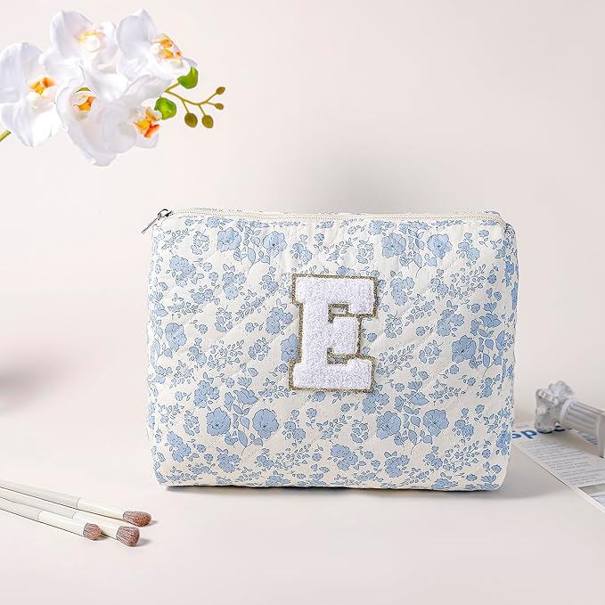 JOVAKIT Alphabet Makeup Bag Cosmetic Bag for Women, Christmas Gifts for Girls Age 6-18, Floral Flowers Coquette Travel Toiletry Zipper Make Up Pouch Organizer Trendy Stuff (2Pcs Blue Floral E)