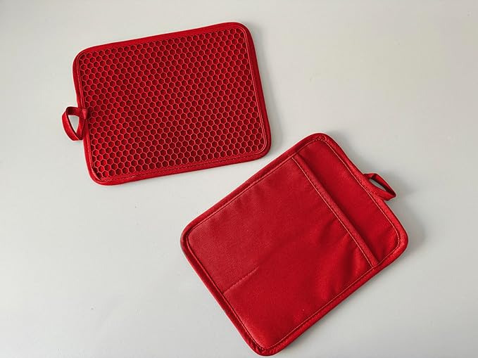 Oven Pot Holder with Pocket Cotton Heat Resistant Coaster Potholder Kitchen Hot Pad Oven Mitts for Cooking and Baking Square 7"x9" (Red, Silicone)