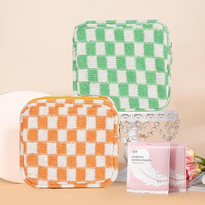 Sanitary Napkin Storage Bag, Menstrual Pad Zipper Bag Checkered Portable Period Bag Panty Liners, Tampon Storage Pouch for Women Ladies Daily Use Storage Purse Travel