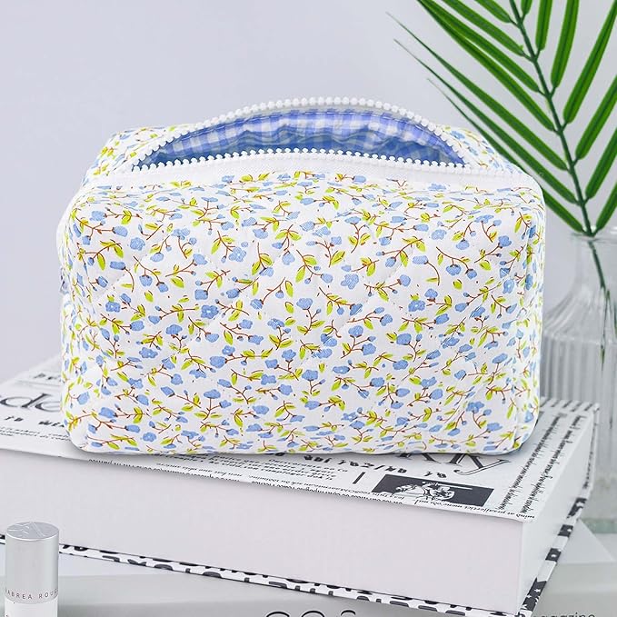 Quilted Makeup Bag Floral Cotton Make up Bag Puffy Coquette Makeup pouch Aesthetic Cute Travel Toiletry Bag for Women Girls