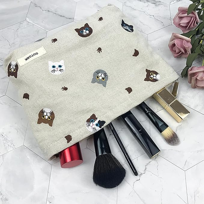 GUTGNK Corduroy Ladies Cosmetic Bag, Large Capacity Canvas Cosmetic Bag Travel Toiletry Bag Accessories Organizer, White Cat