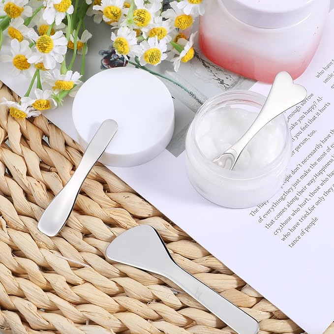 Mini Cosmetic Spatula 5 Pcs Metal Makeup Spatula Stainless Steel Cosmetic Spoon Beauty Spatulas Reusable Mask Facial Applicator Scoop Skincare Tools for Mixing Sampling Cream Mask Lotions Moisturizers