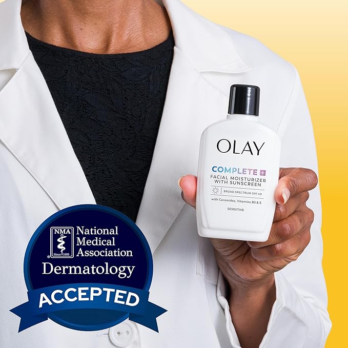 Olay Complete+ Face Moisturizer with Sunscreen SPF 40,For Sensitive Skin,Broad Spectrum Sun Protection,Fragrence-Free-No White Cast on All Tones,Nourishes Moisture Barrier-Ceramides,6 Oz,(Pack of 2)