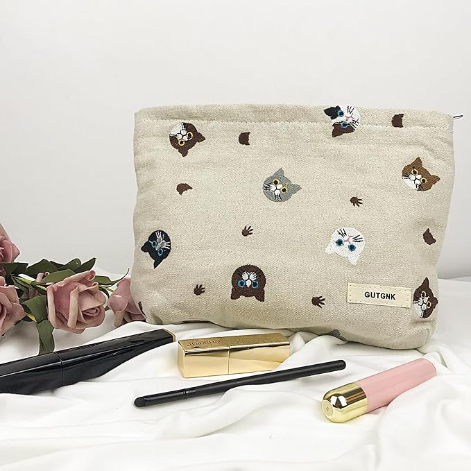 GUTGNK Corduroy Ladies Cosmetic Bag, Large Capacity Canvas Cosmetic Bag Travel Toiletry Bag Accessories Organizer, White Cat
