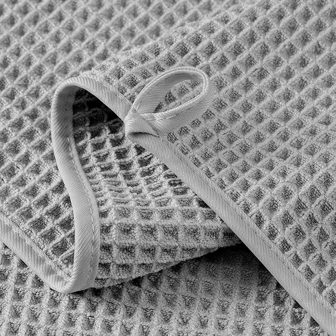 Microfiber Waffle Face Towels, 4 Pieces, Soft, Absorbent, Fast Drying, Lint Free 430 GSM (Silver)