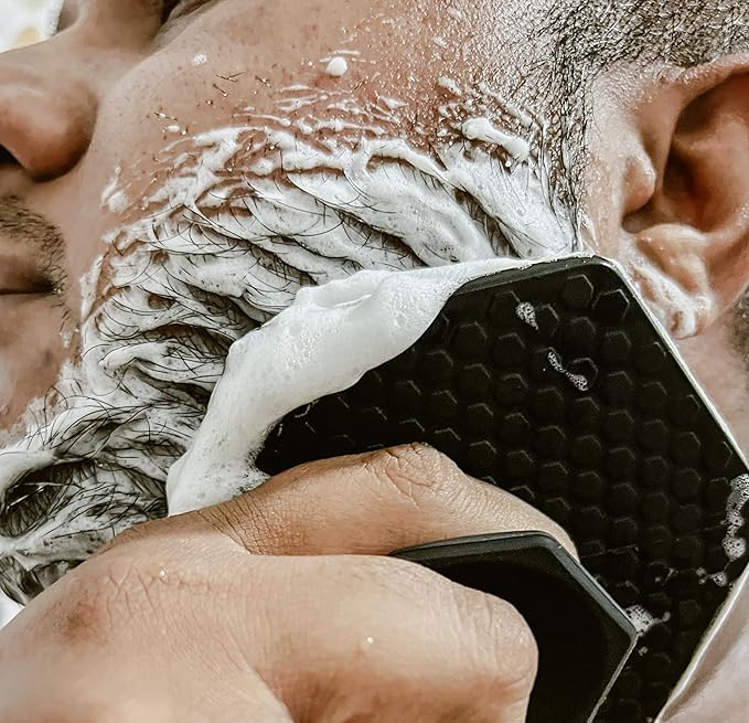 The BEARD BLACK Silicone Beard Scrubber, Facial Hair Exfoliator Brush, Deep Cleans, Removes Beardruff & Dandruff, Unclogs Pores & Helps Hair Growth, Soft-Touch Shower & Bathroom Accessory for Men