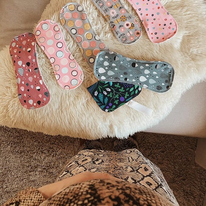 Wet Bag with Double Pocket; Keep The Fresh Pads on one Side, Used Ones on The Other; Perfect Storage for Reusable Sanitary Pantyliners, Menstrual Towels, Makeup Remover and Washable Nursing Pads